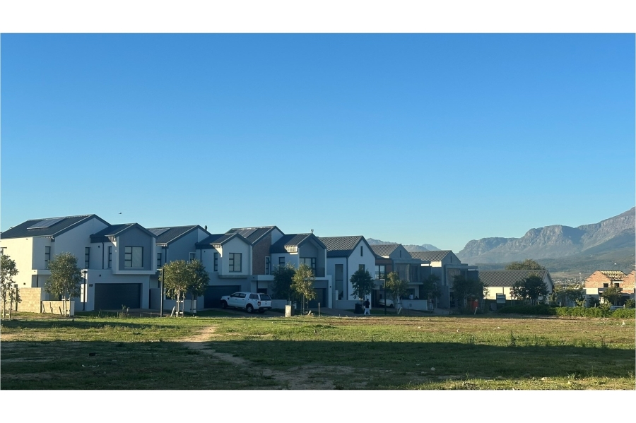 To Let 3 Bedroom Property for Rent in Paarl Central Western Cape